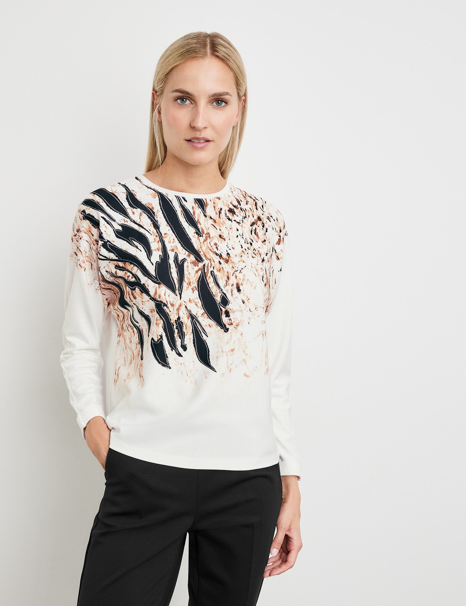 Long Sleeve Top Made Of Interlock Jersey_471421-16323_9702_01