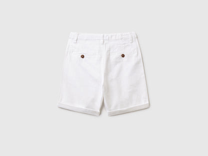 Chino Bermudas In Pure Linen_4BE7C901E_101_02