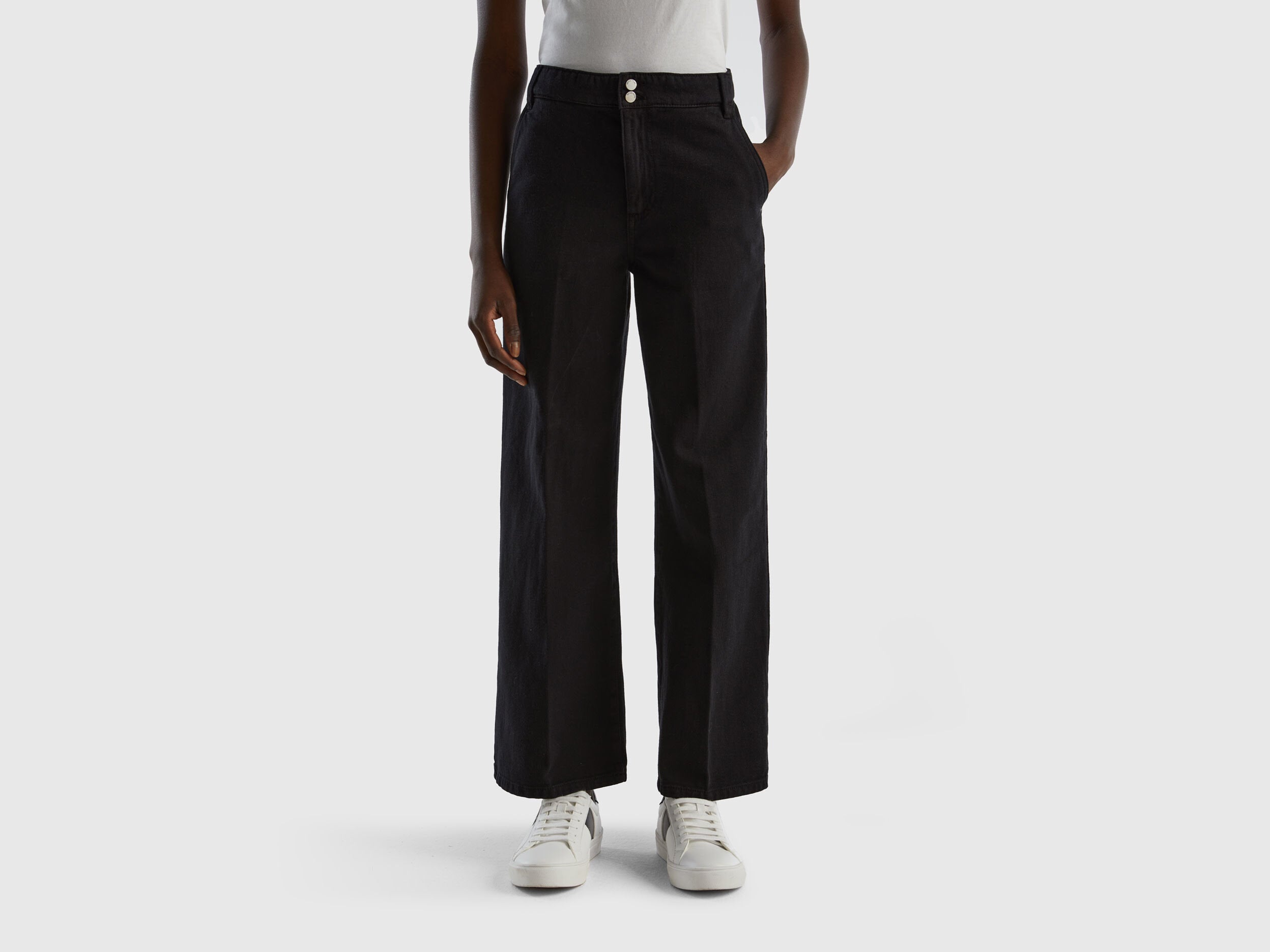 High Waisted Trousers With Wide Leg_4DUKDF032_100_01