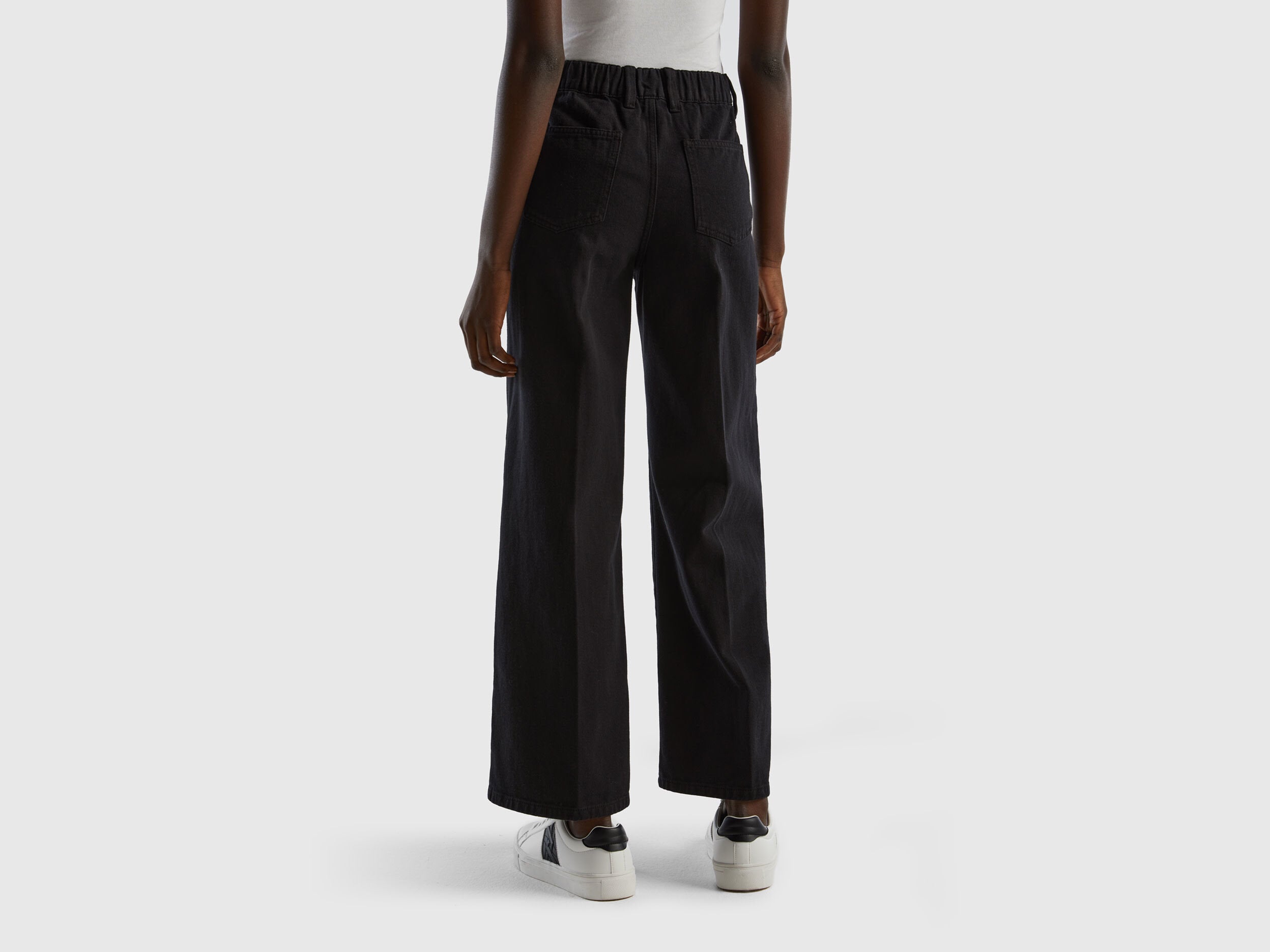 High Waisted Trousers With Wide Leg_4DUKDF032_100_02