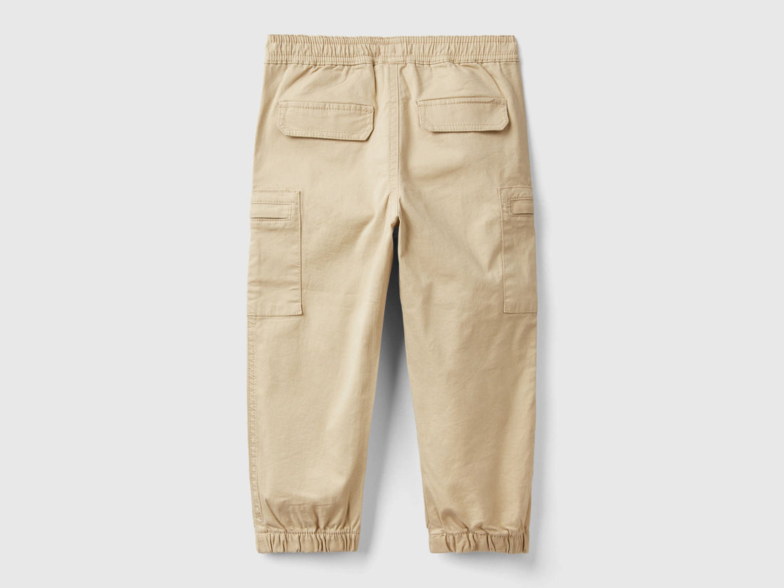 Stretch Cotton Cargo Trousers_4HK2GF013_32G_02