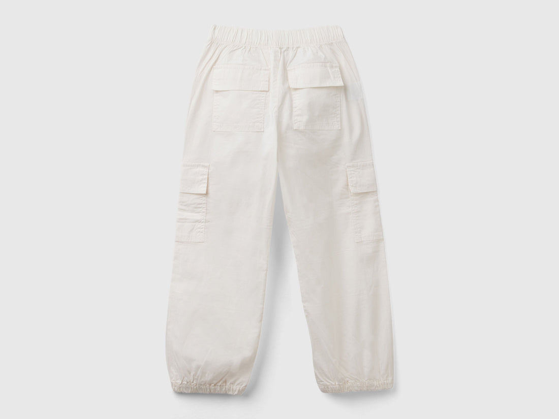 Stretch Cotton Cargo Trousers_4L2VCF03B_0Z3_02