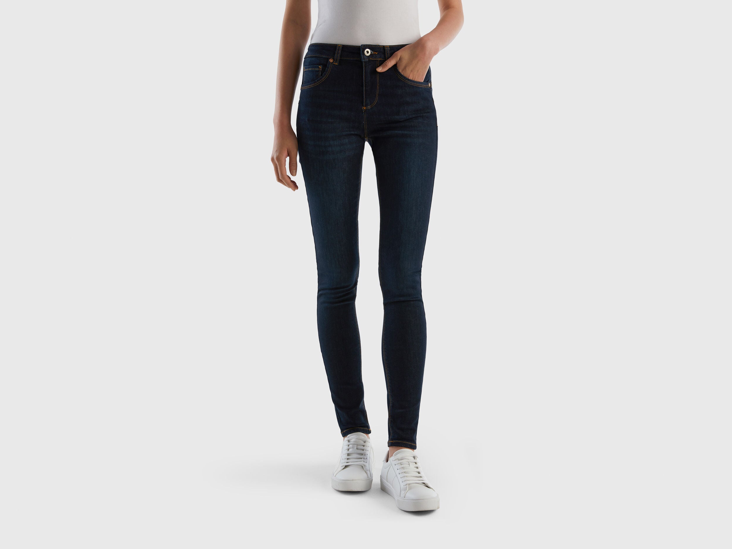 Skinny Fit Push Up Jeans - BEVAVA