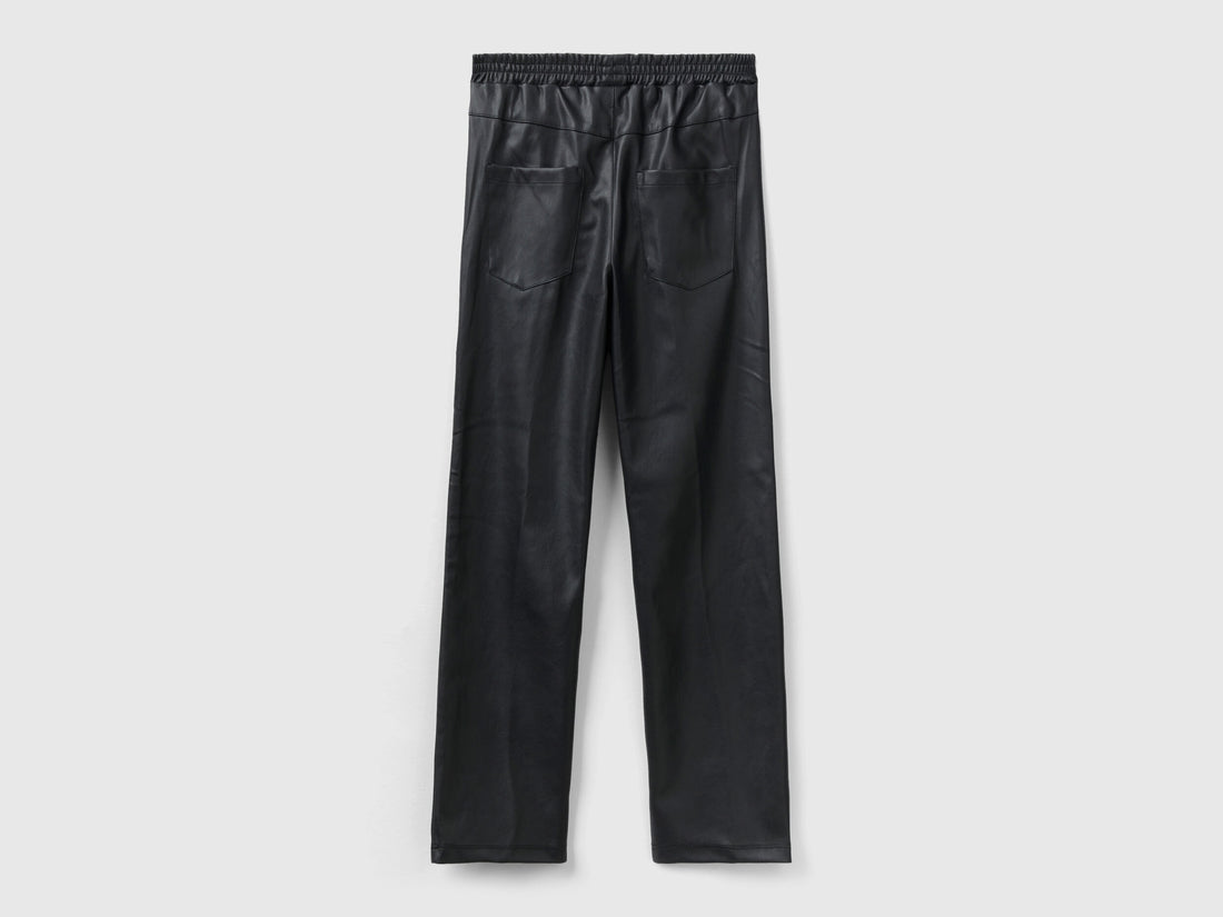 Slim Fit Trousers In Imitation Leather Fabric_4VF8CF027_100_02