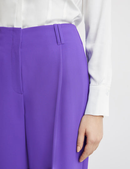 Elegant Wide-Leg Trousers Made Of Stretch Fabric_520303-11054_8810_04