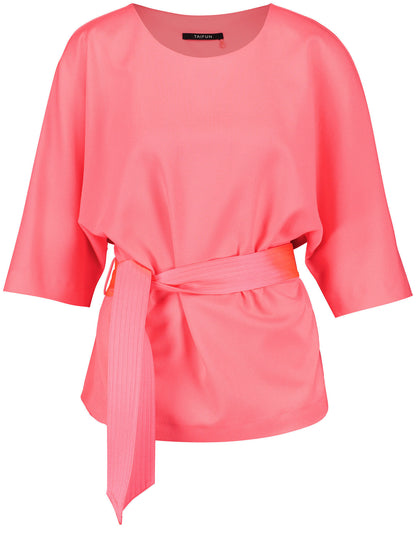 Flowing Blouse With Batwing Sleeves And A Tie-Around Belt_560357-11051_3430_02