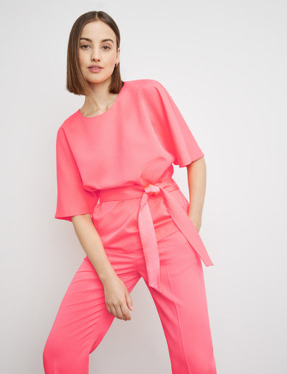 Flowing Blouse With Batwing Sleeves And A Tie-Around Belt_560357-11051_3430_05