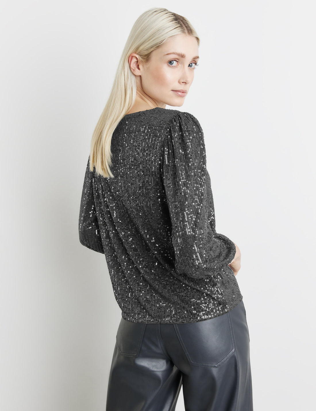 Blouse Top With All-Over Sequins_571314-16106_2270_06