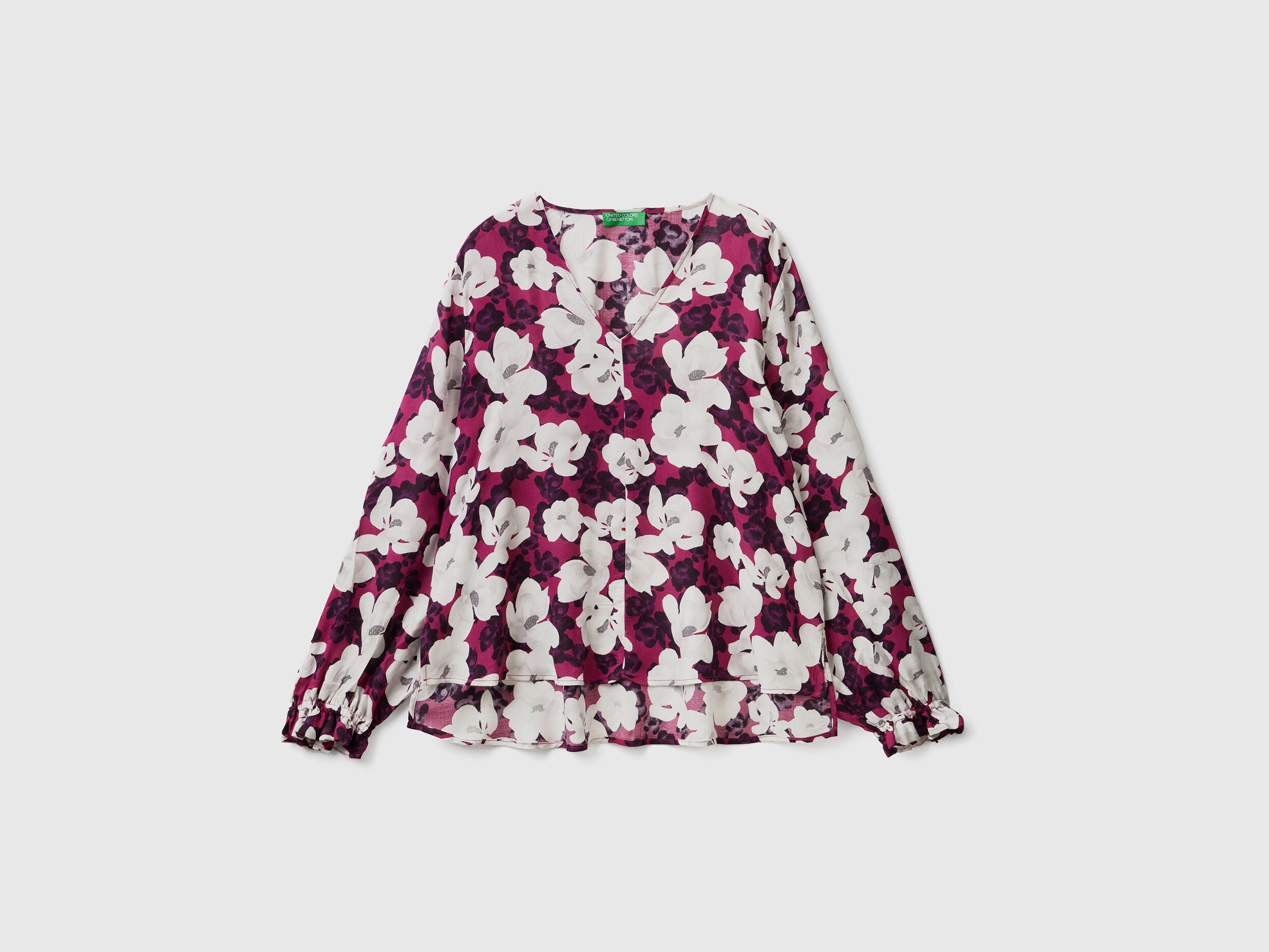 بلوزة Flowy Flowery Blouse