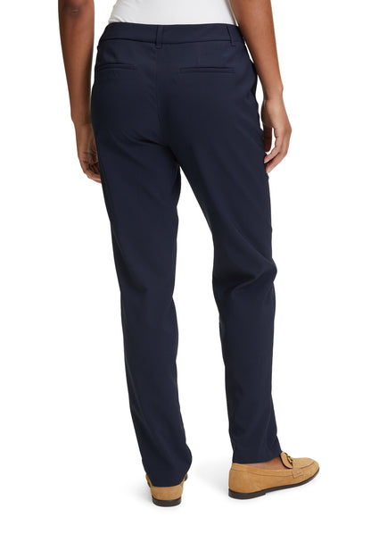 Business Trousers
With Crease_6002-1080_8345_04