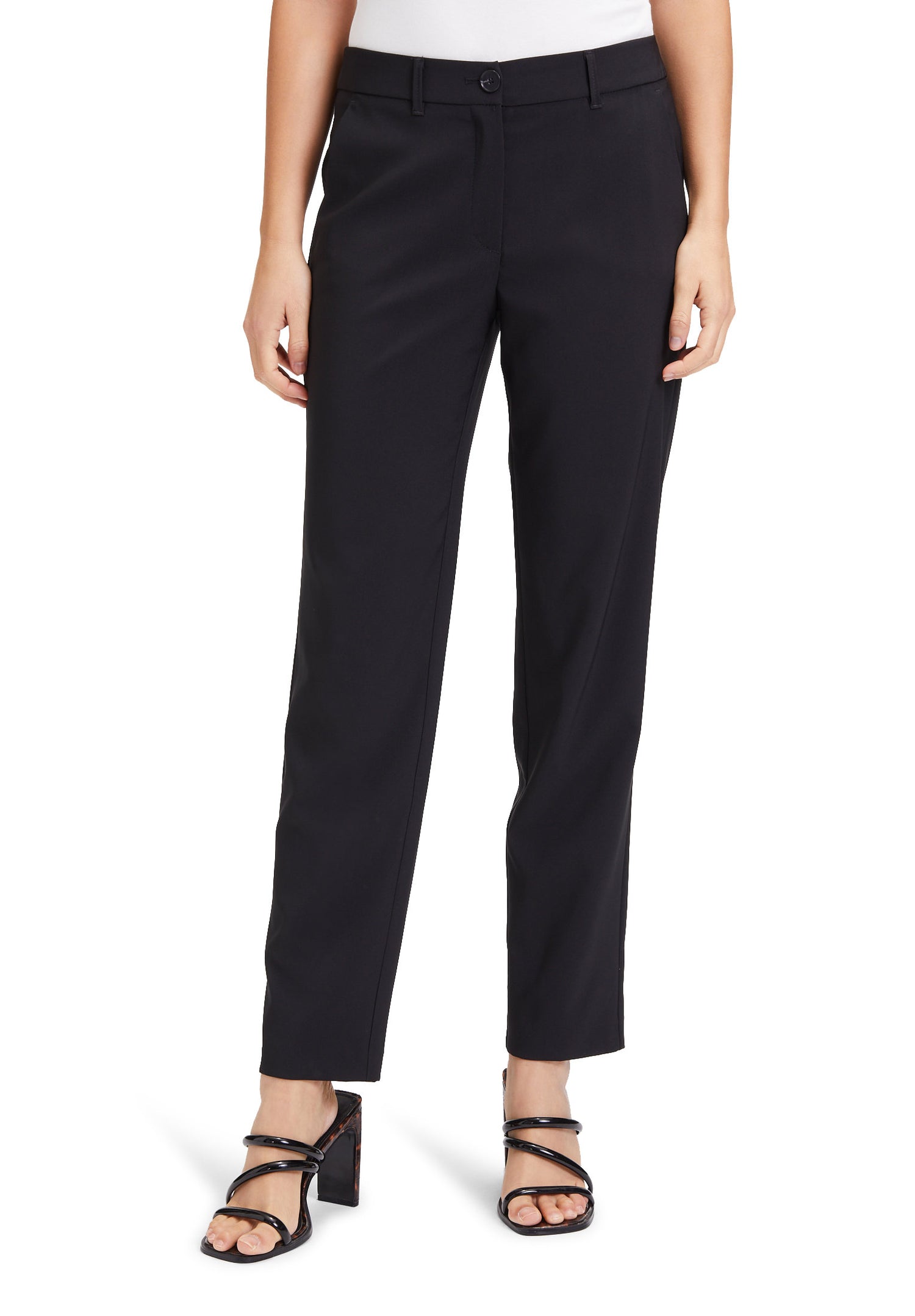 Business Trousers
With Crease_6002-1080_9045_05
