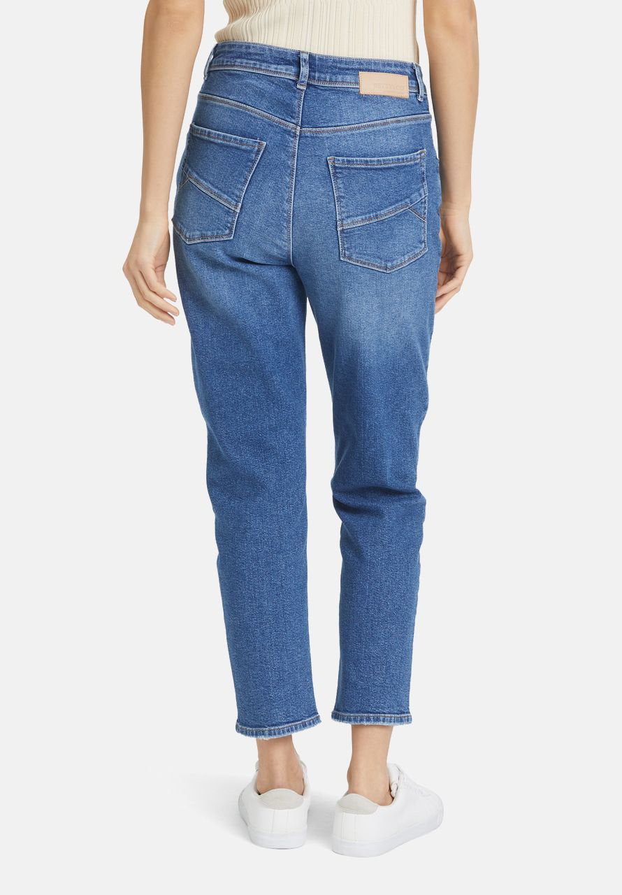 High Waisted-Jeans In Destroyed-Look_6395-3081_8622_06