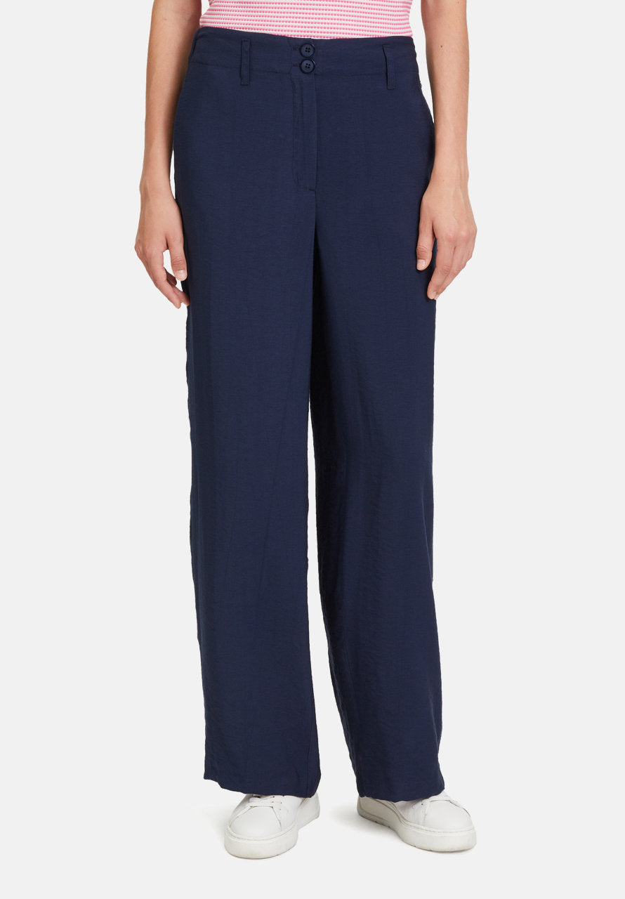 Fabric Trousers With A High Waistband_6452-3299_8543_05
