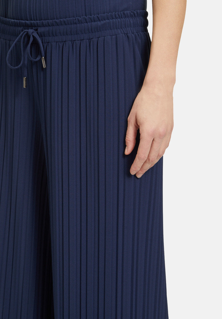 Stretch Trousers With Pleats_6470-3363_8543_08