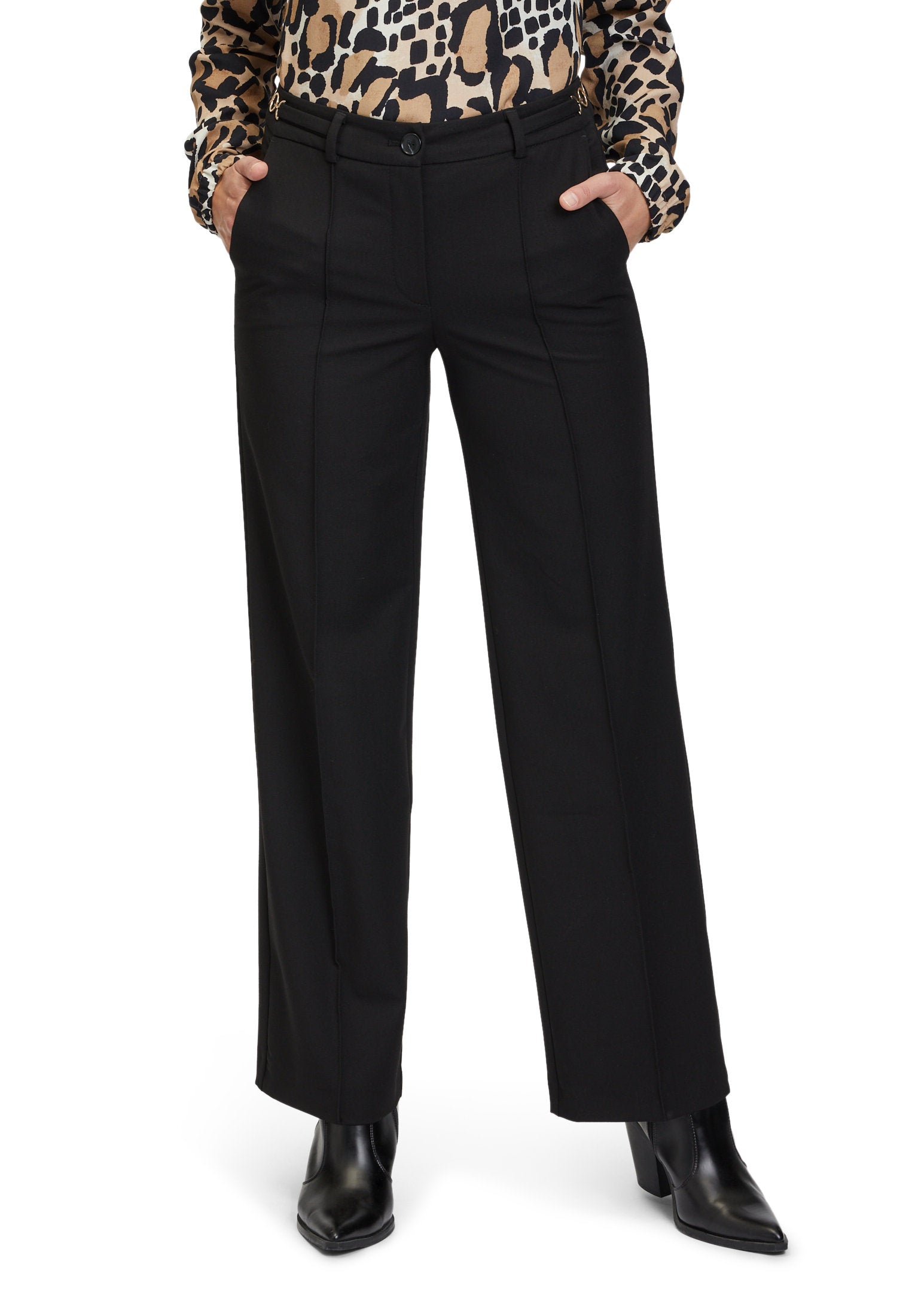 Black Dress Trousers With Center Pleat_6831-1055_9045_03