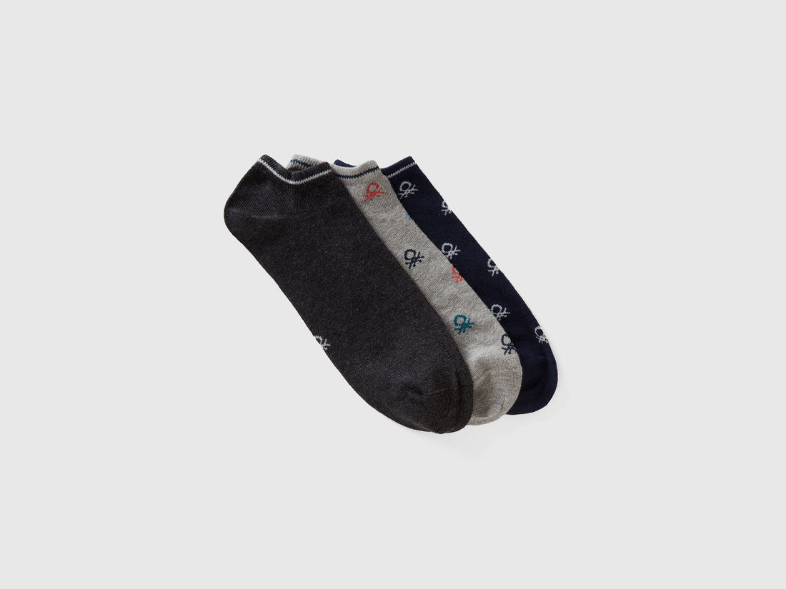 Three Pairs Of Short Socks With Logo_6AO32701N_909_01