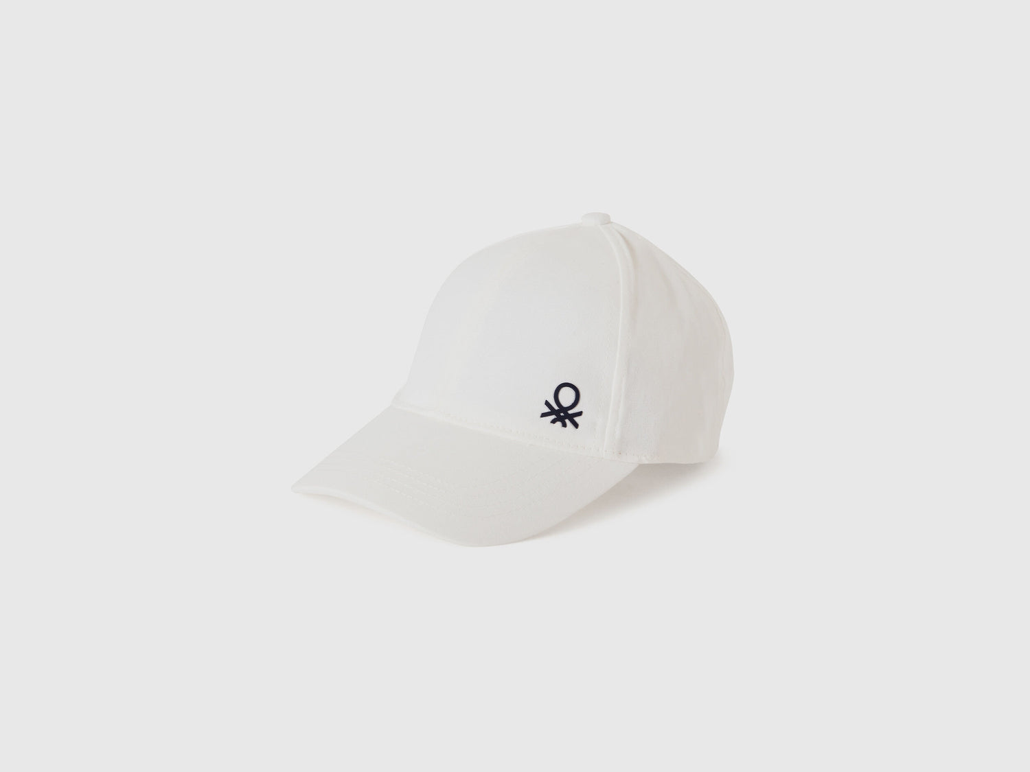 Cap With Brim_6G0QGA012_101_01