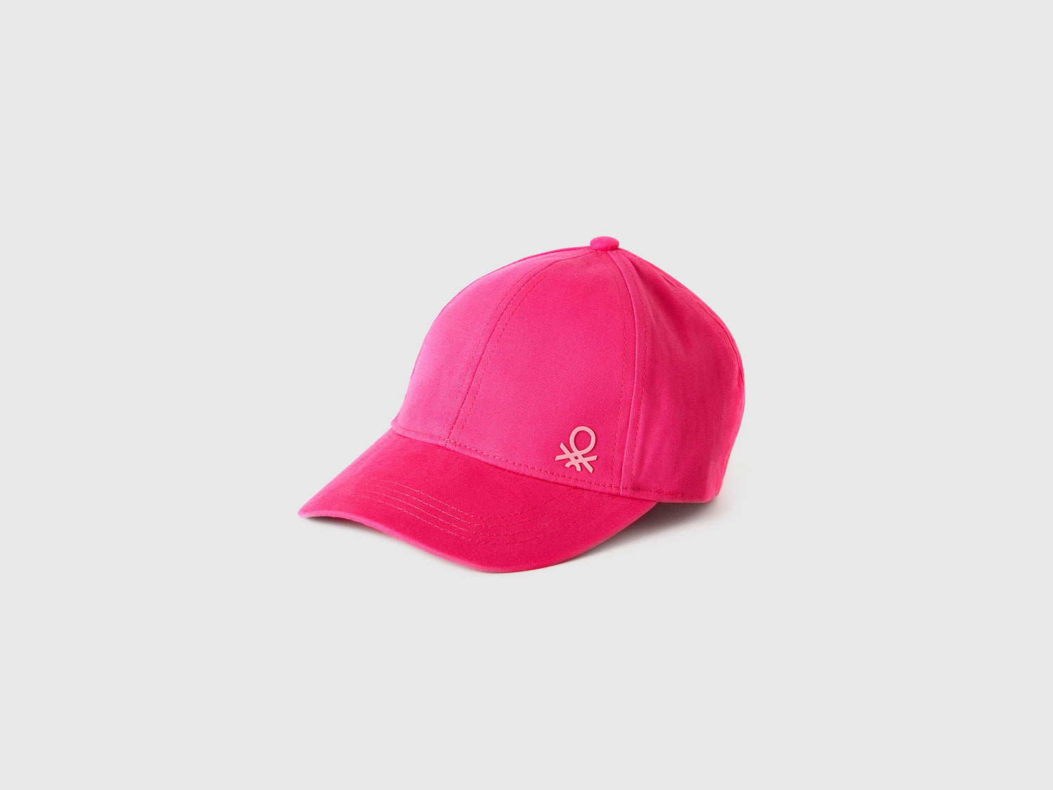 Cap With Brim_6G0QGA012_34L_01