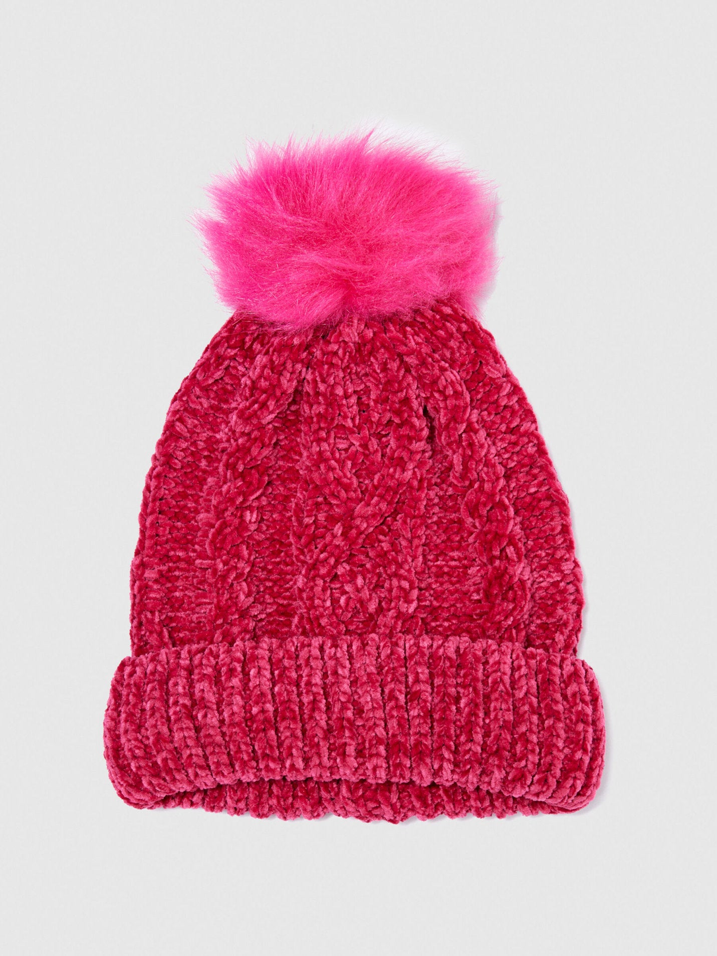 Chenille Hat With Pom Pom_6T48YA009_8E8_01