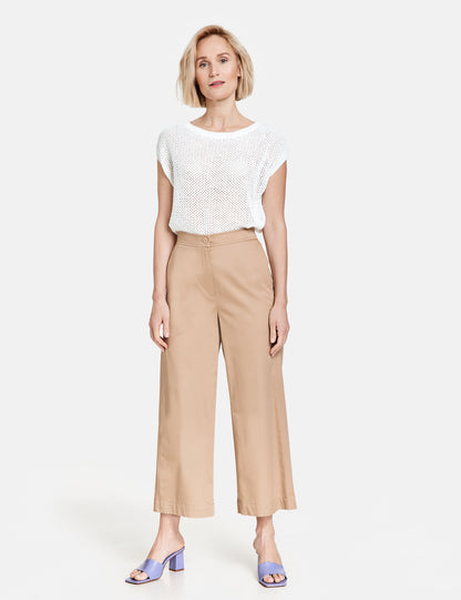 7/8-Length Trousers With A Stretch Waistband