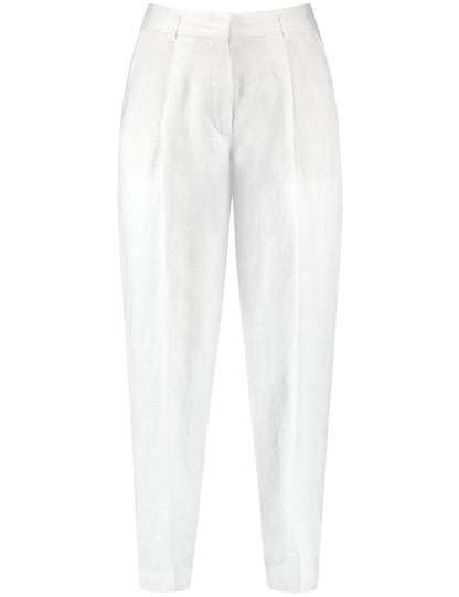 7/8-Length Trousers With A Waist Pleat