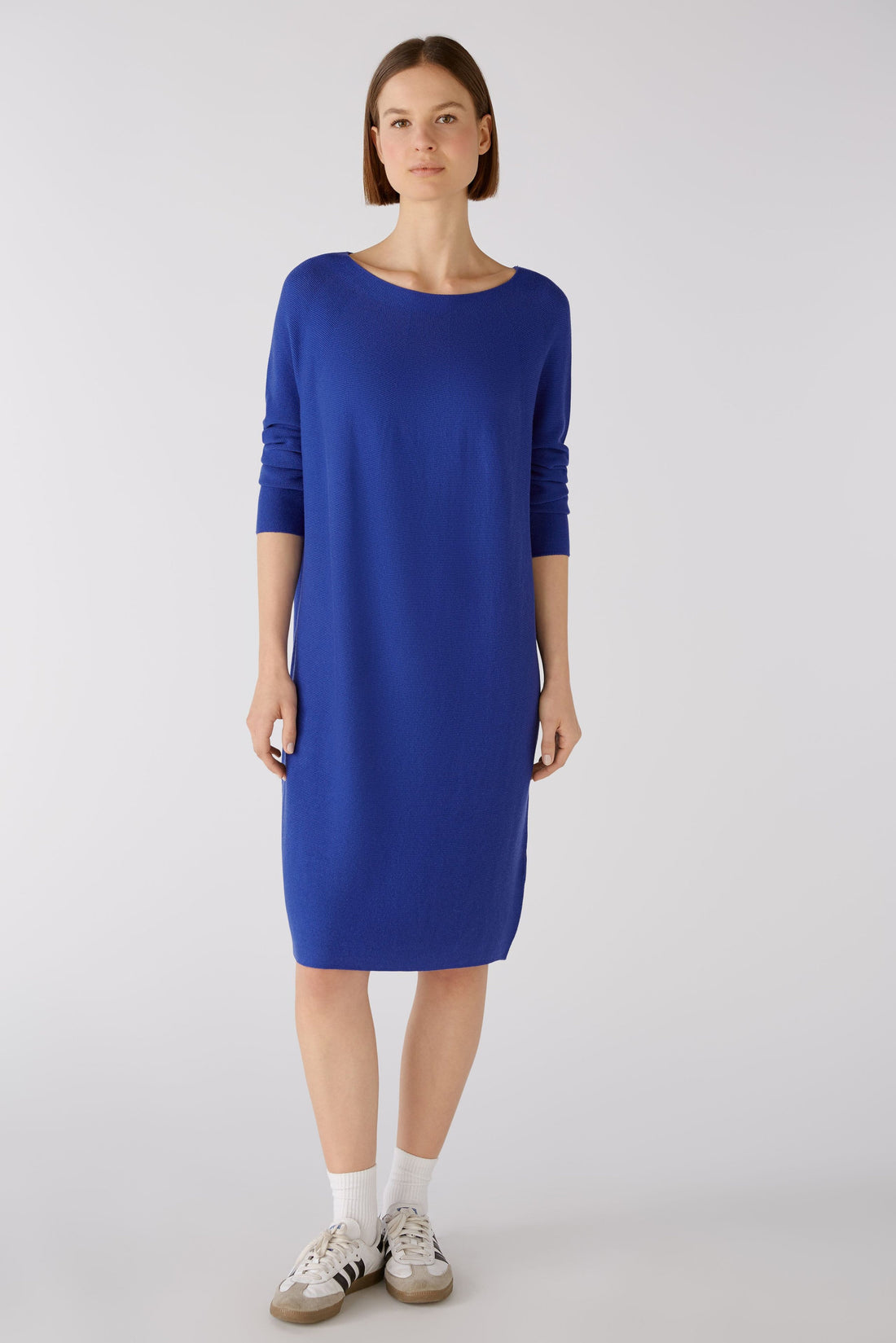 Knitted Dress In A Fine Viscose Blend With Silk_79013_5410_01