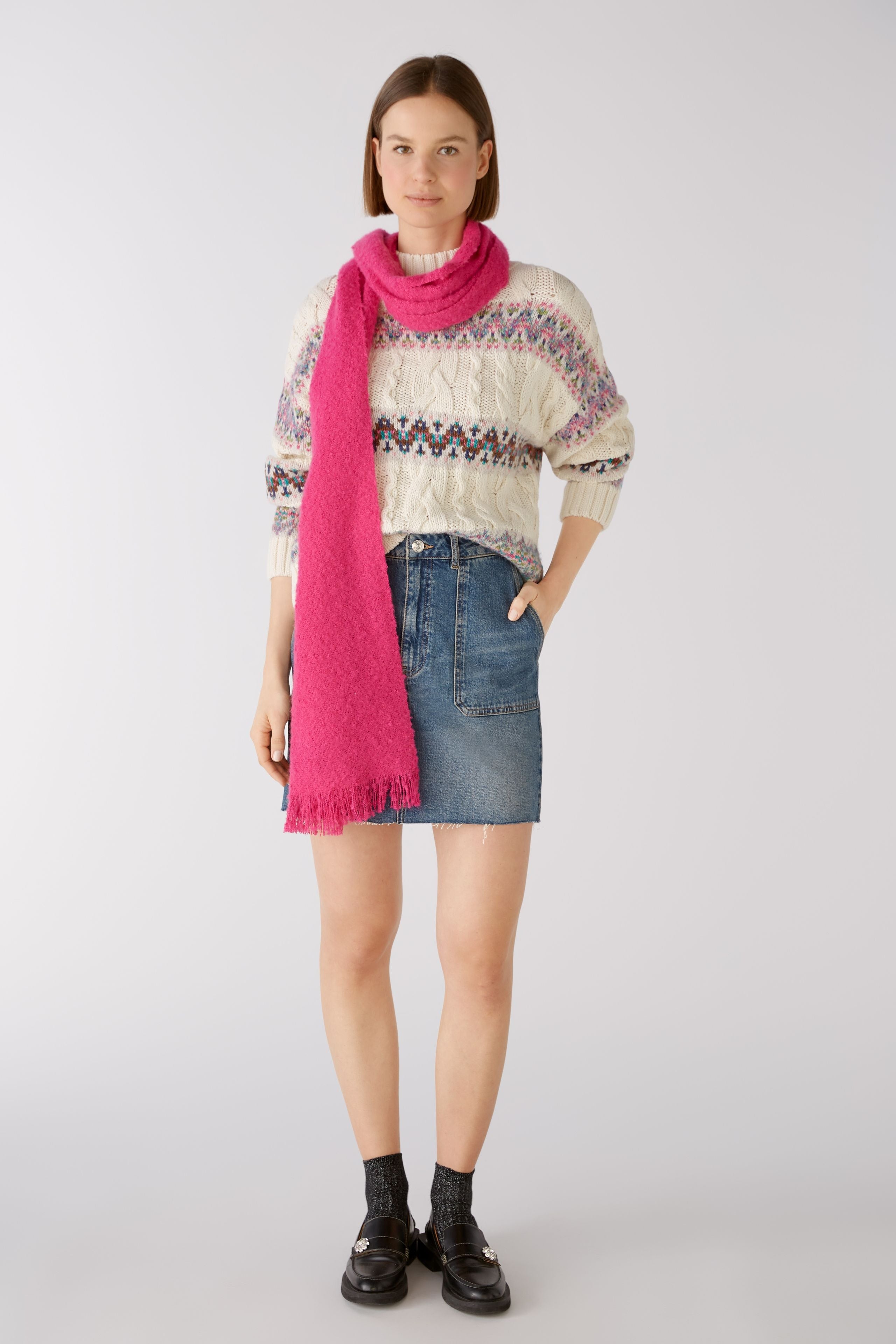 Knitted Pink Scarf_01