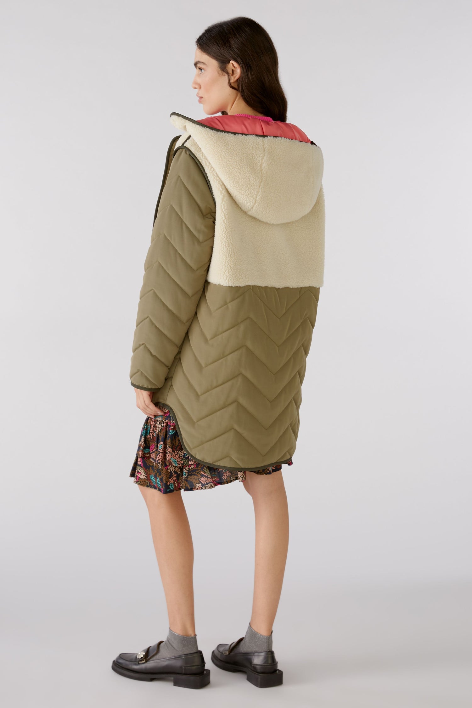 Outdoor Parka Quilted Coat With Faux Shearling Trim_03
