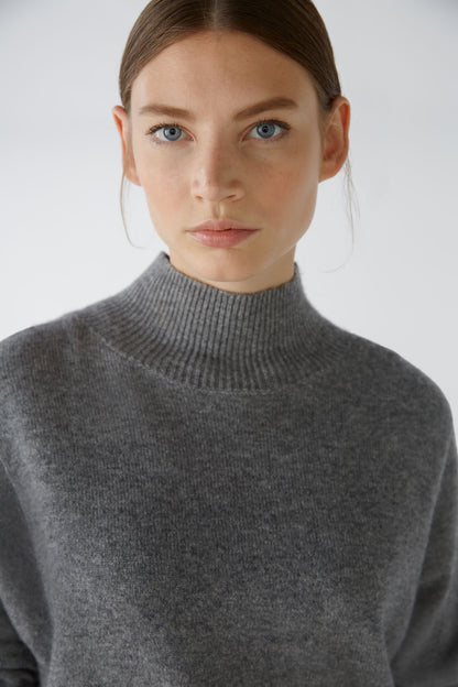 Grey Mockneck Pullover_79985_9559_03