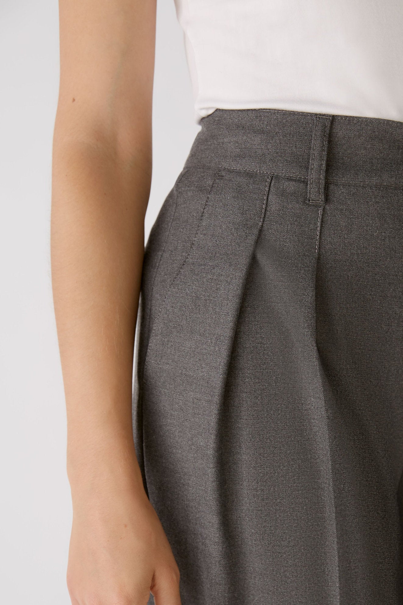 Grey Cropped High Waist Dress Trousers_80061_9783_03