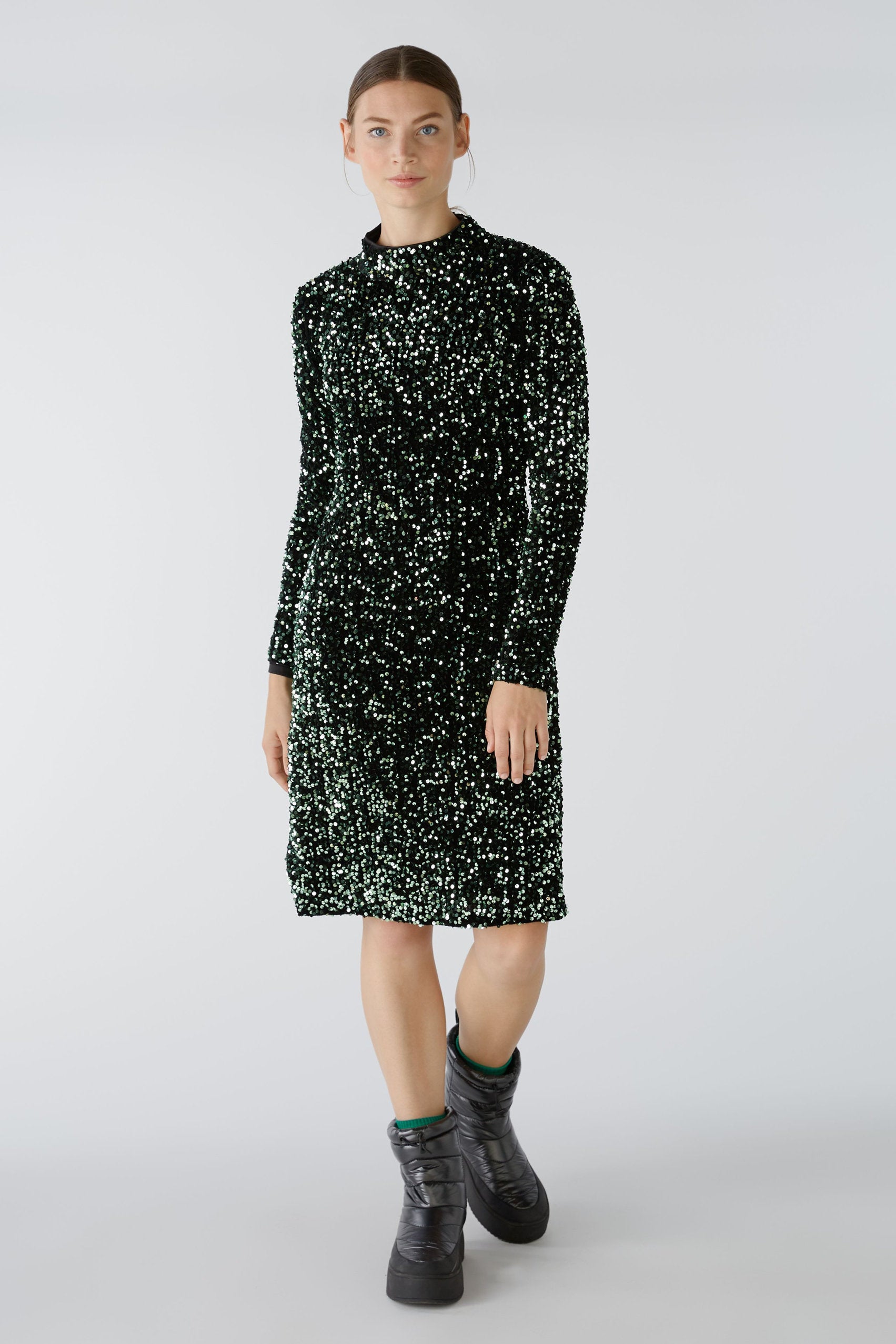 Green Embellished Dress With Mockneck_80074_6672_02