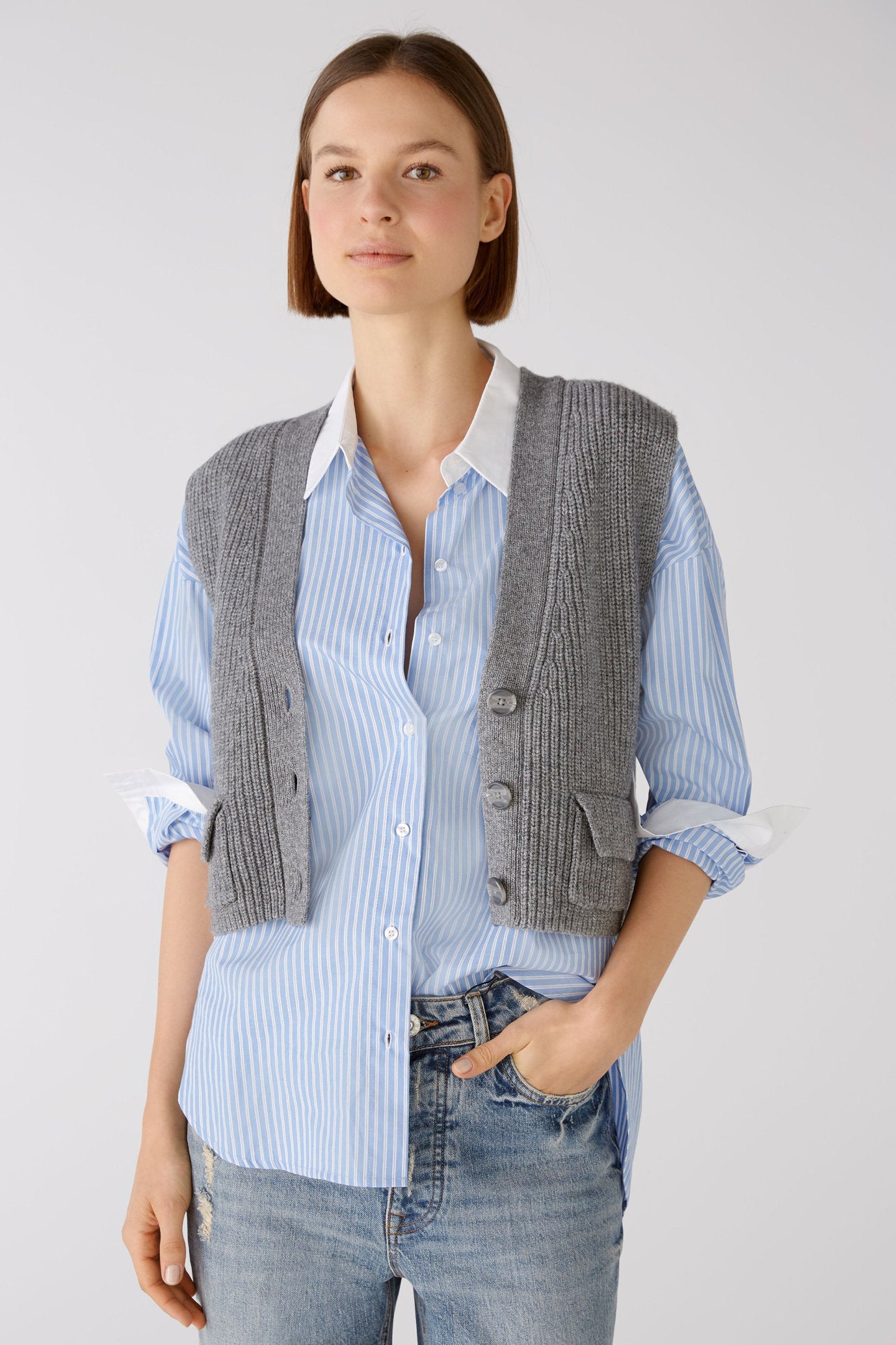 Knitted Waistcoat Wool Blend_80082_9559_01