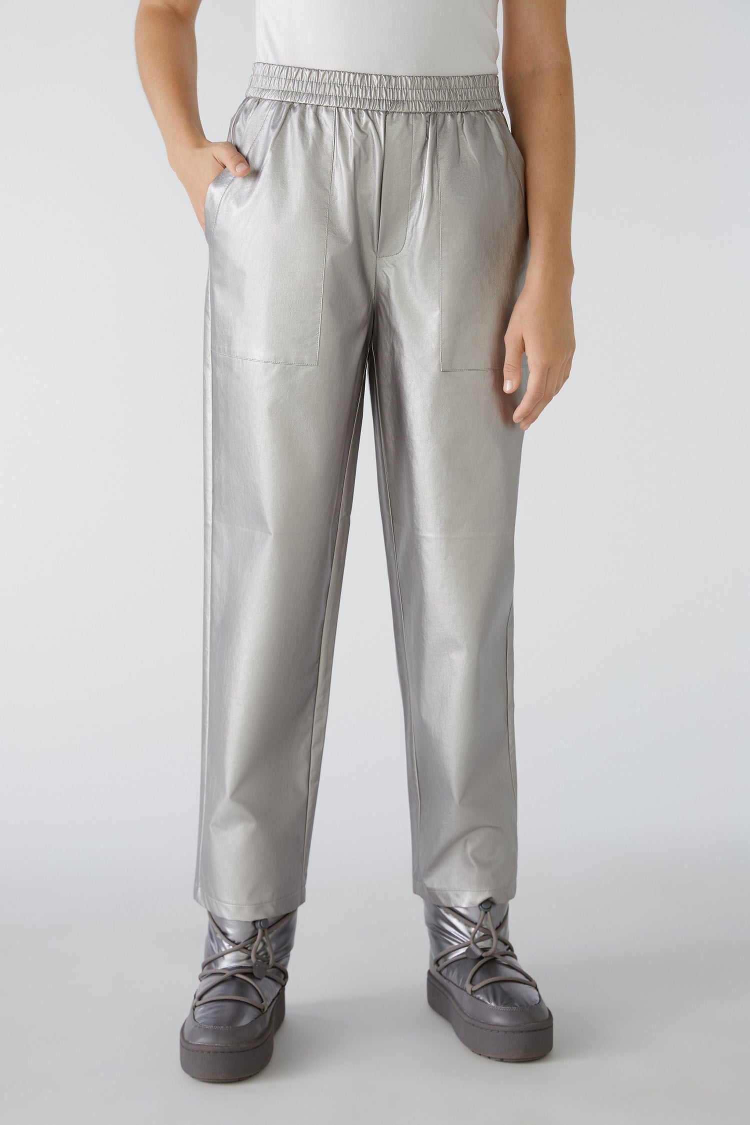 Silver Metallic Slip On Trousers_80153_9600_06