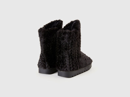 Faux Fur Boots_81DCUD023_700_03