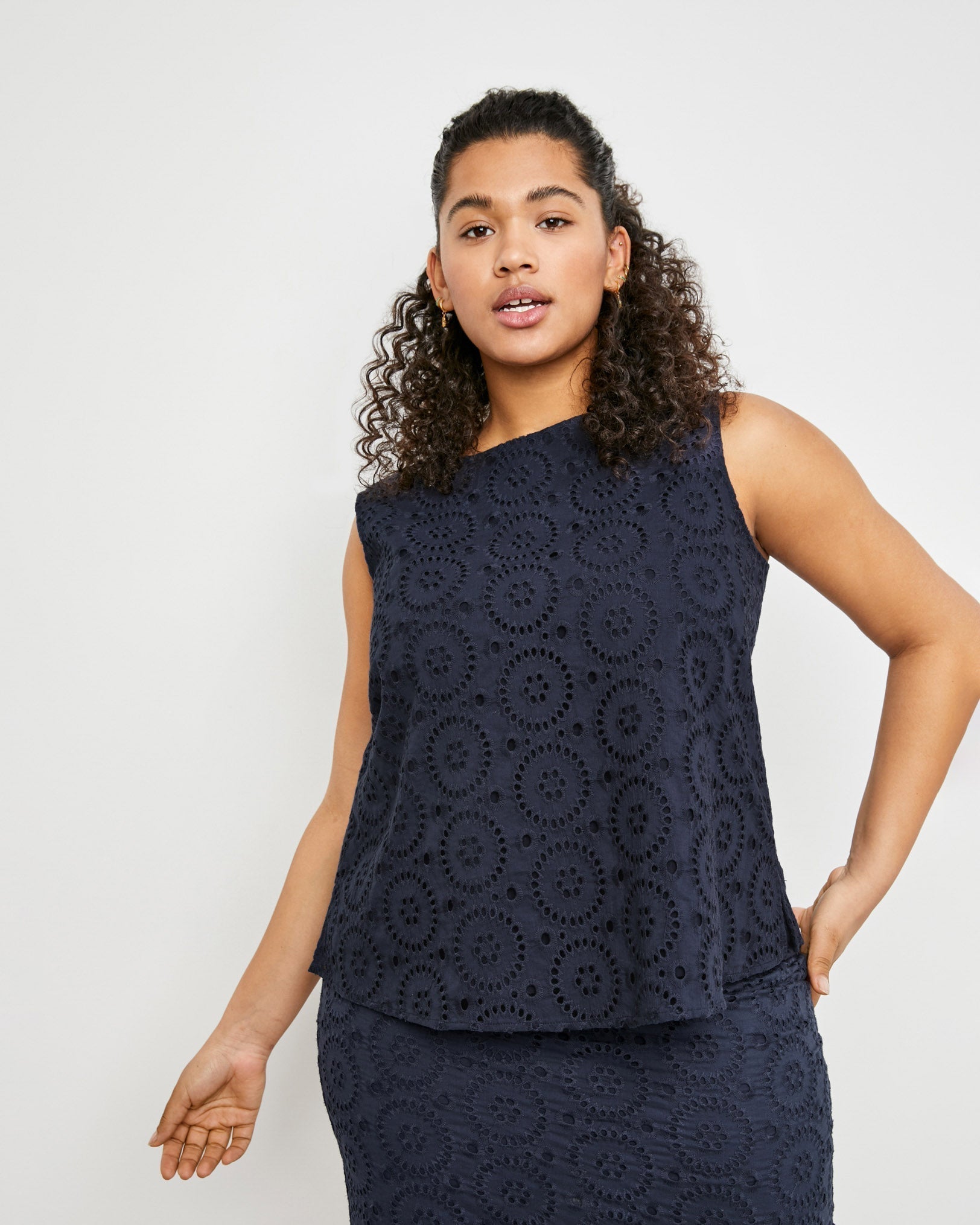 Dark Blue Blouse Without Sleeve Samoon