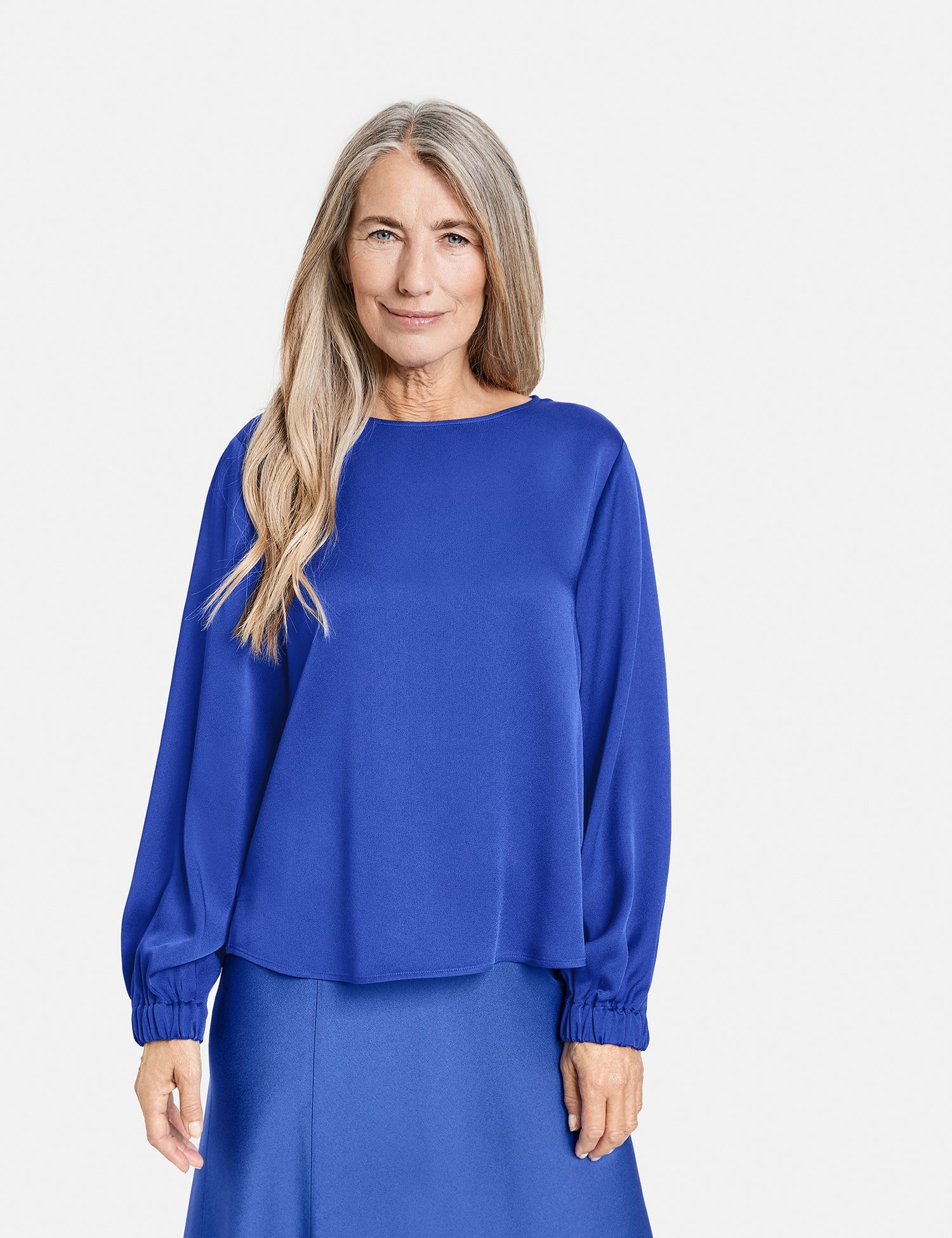 Middle Blue Blouse With A Back Zip Gerry Weber