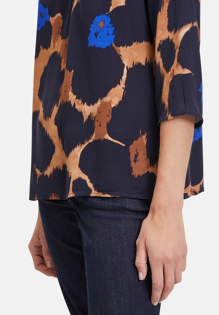 3/4 Sleeve Blouse With All Over Print_8620-2212_8877_07