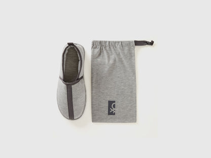 Slippers With Pouch