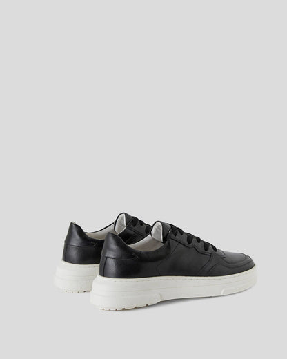 Black Shoes Benetton