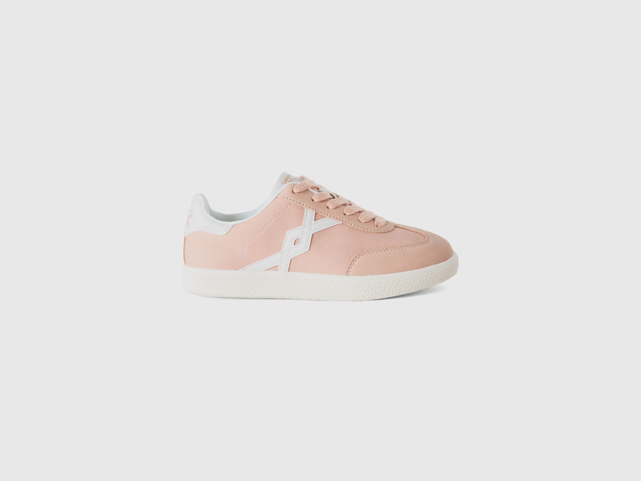Sneakers In Imitation Leather_8H6DCD013_04W_01
