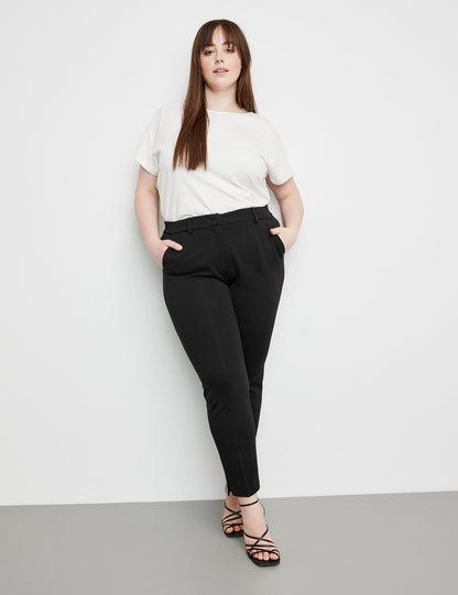 Greta Sophisticated 7/8-Length Trousers_920981-29038_1100_05