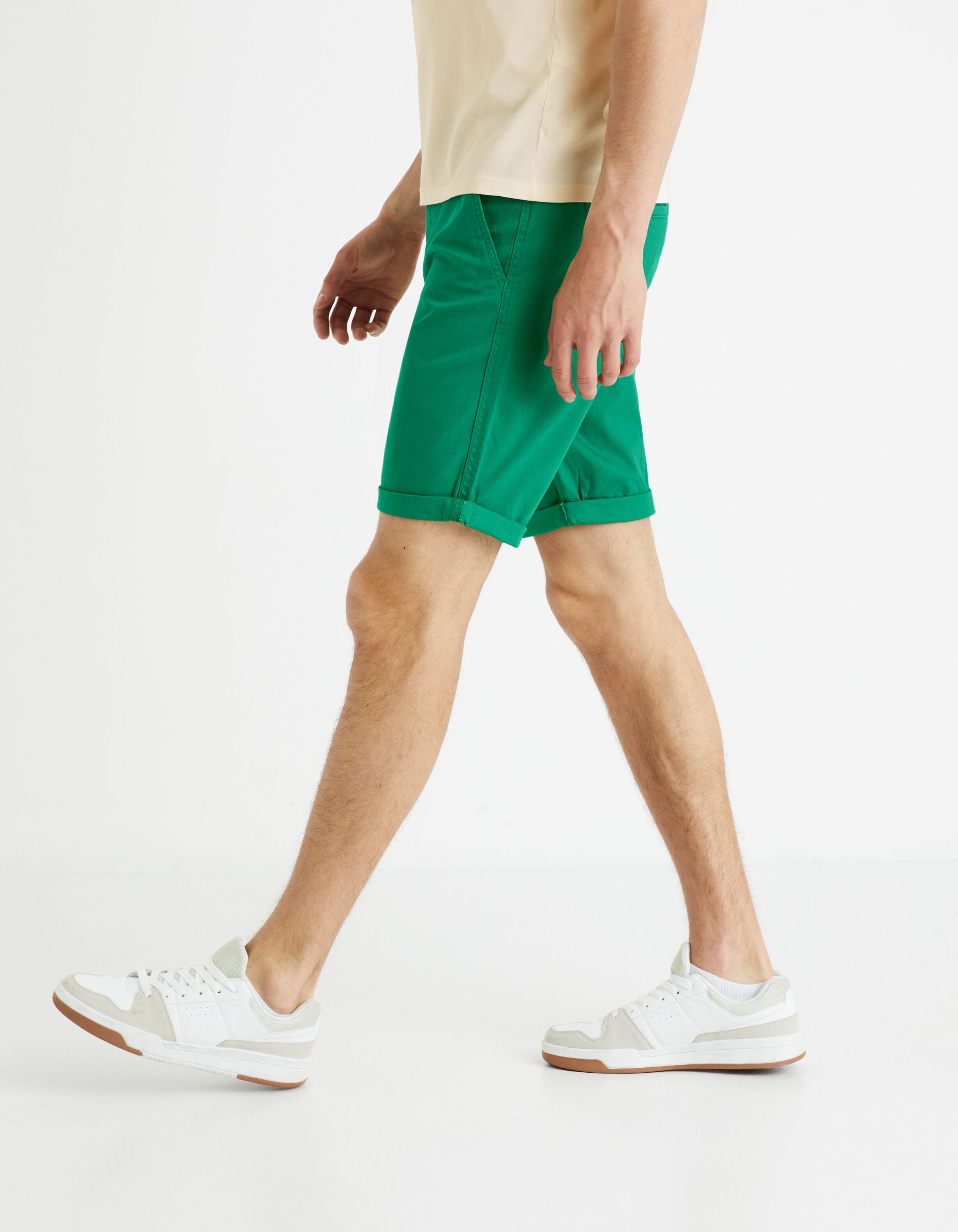 Plain Stretch Cotton Chino Bermuda Shorts - Bottle Green_BOCHINOBM_BOTTLE GREEN 01_05