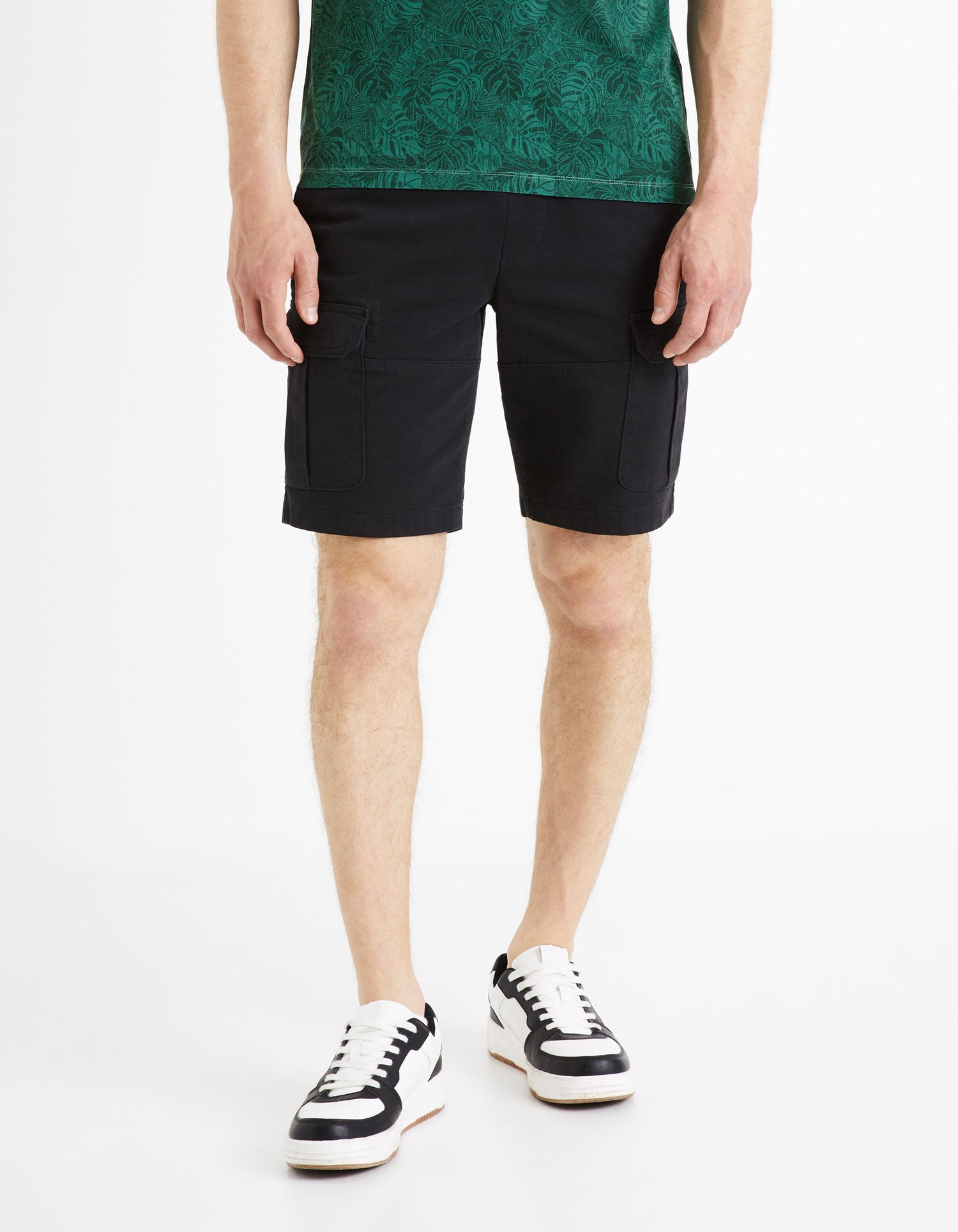 Cargo Bermuda Shorts Cotton Elastane - Black_DOBOOKBM_BLACK_01