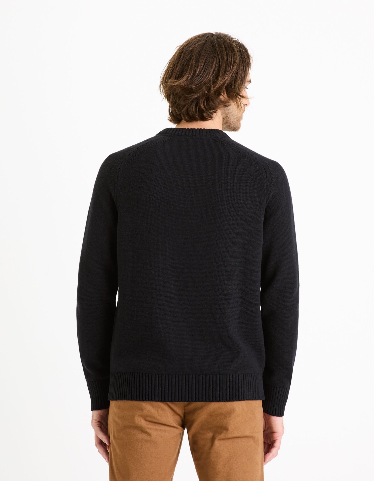 100% Cotton Round Neck Sweater - Black_FEBASIC_BLACK_04
