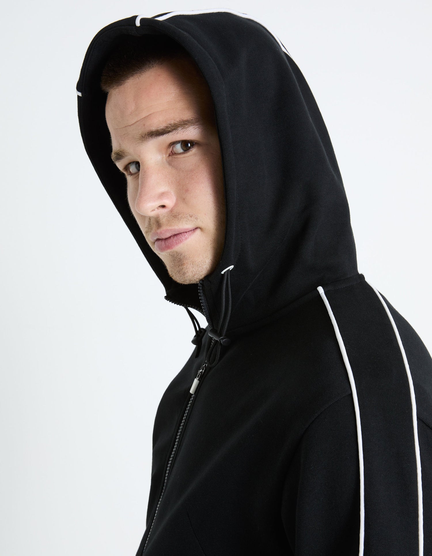 Cotton Blend Hoodie - Black_FEFADA_BLACK_05