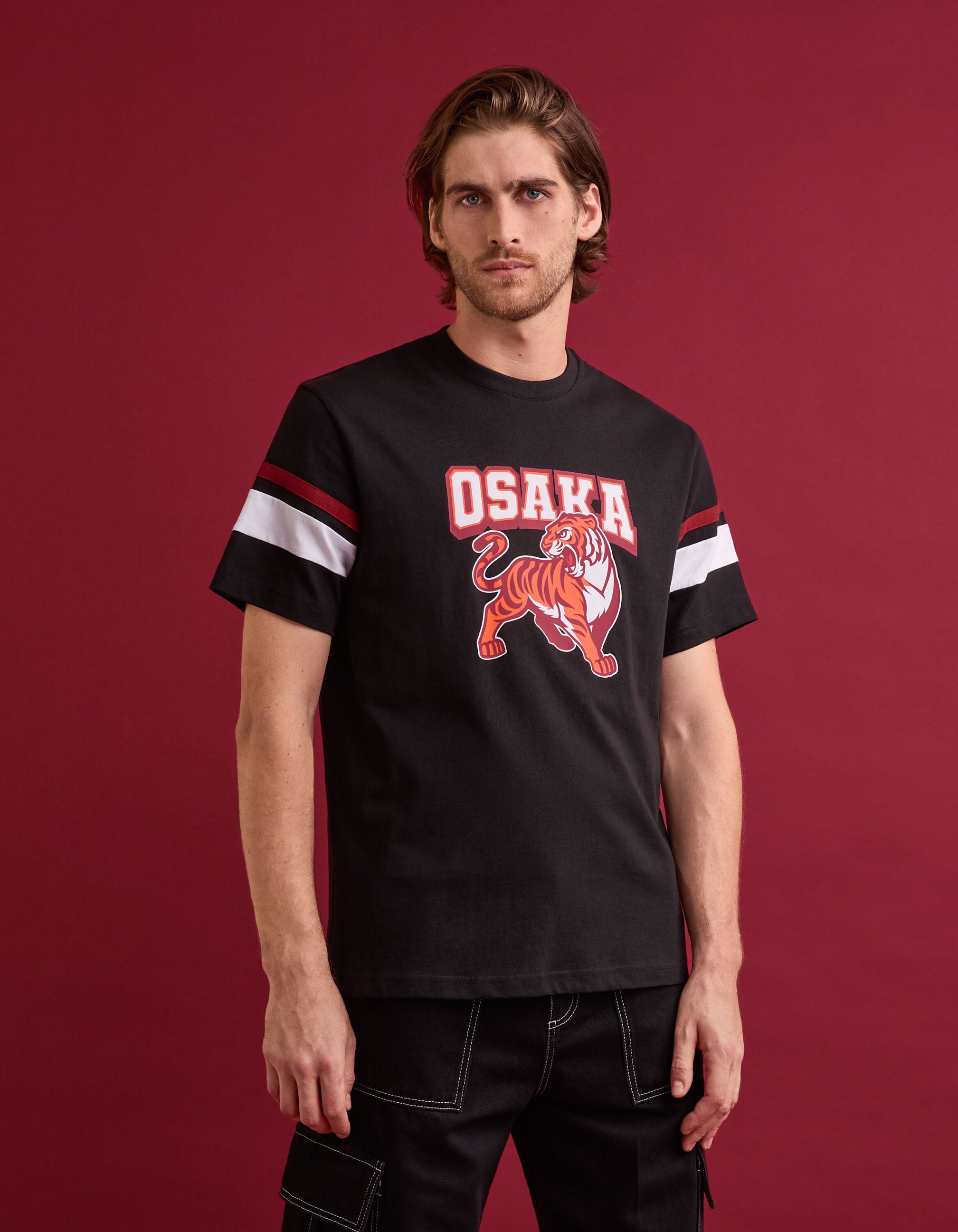 100% Cotton Round Neck T-Shirt - Black_FEJAPBAT_BLACK_03