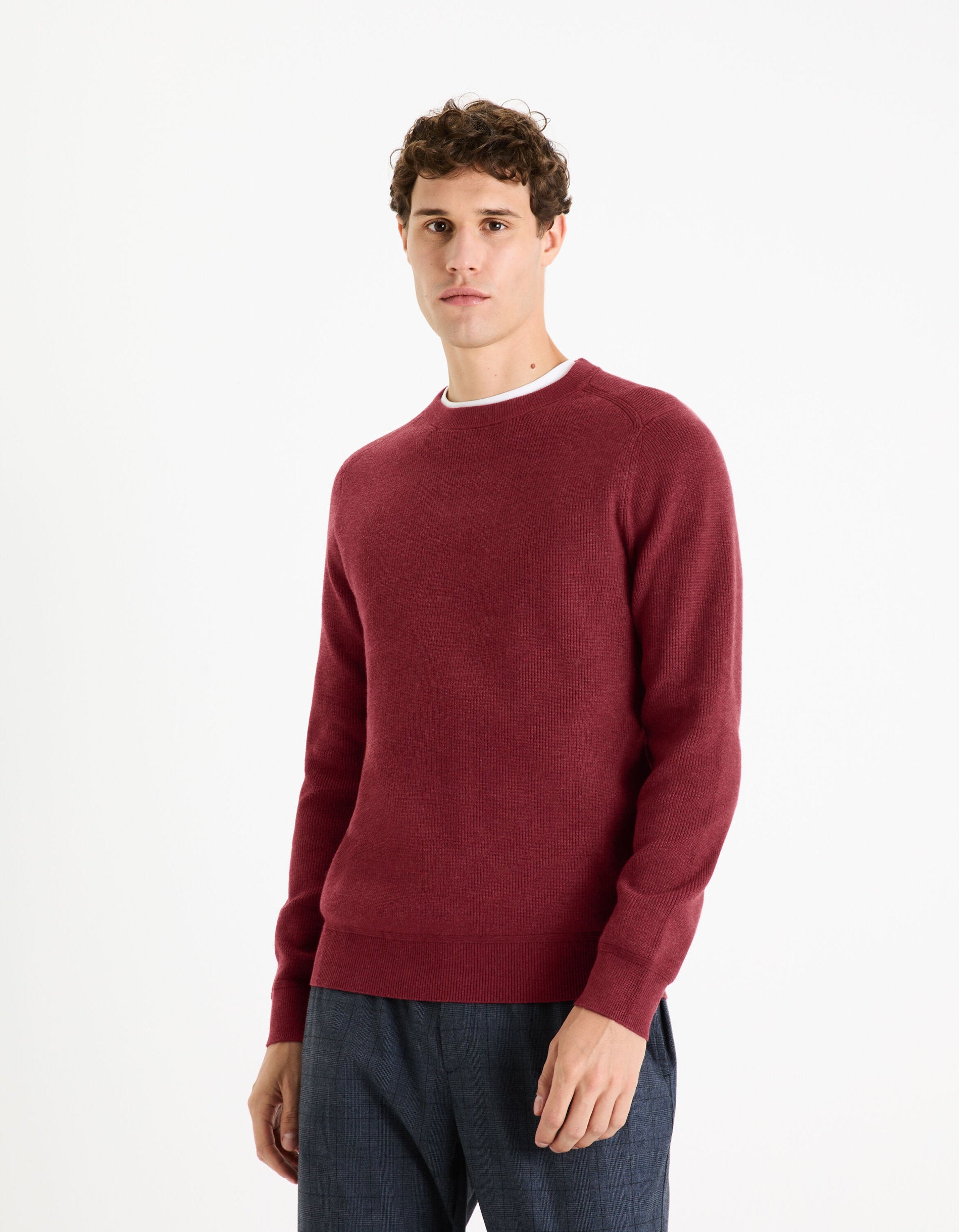 Round Neck Sweater - Red_FEMOON_RED MEL_03