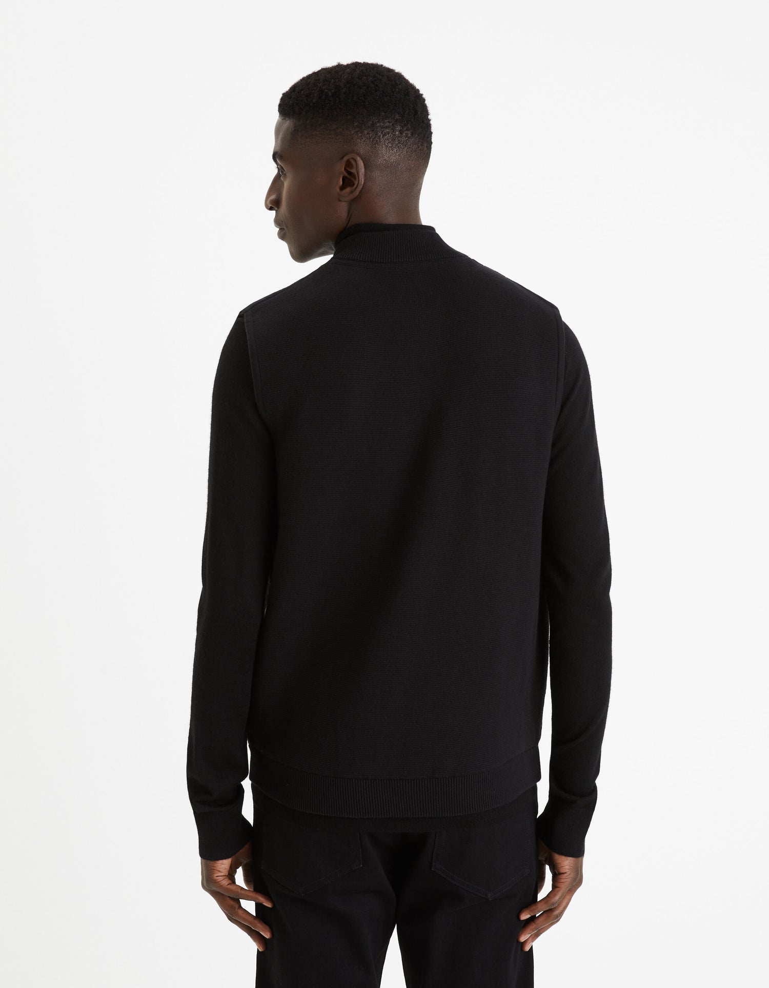 Sleeveless Puffer Jacket? 100% Cotton - Black_FENORDICA_BLACK_04