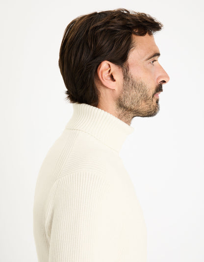 Thermolite Turtleneck Sweater_FESOLAR_ECRU_05