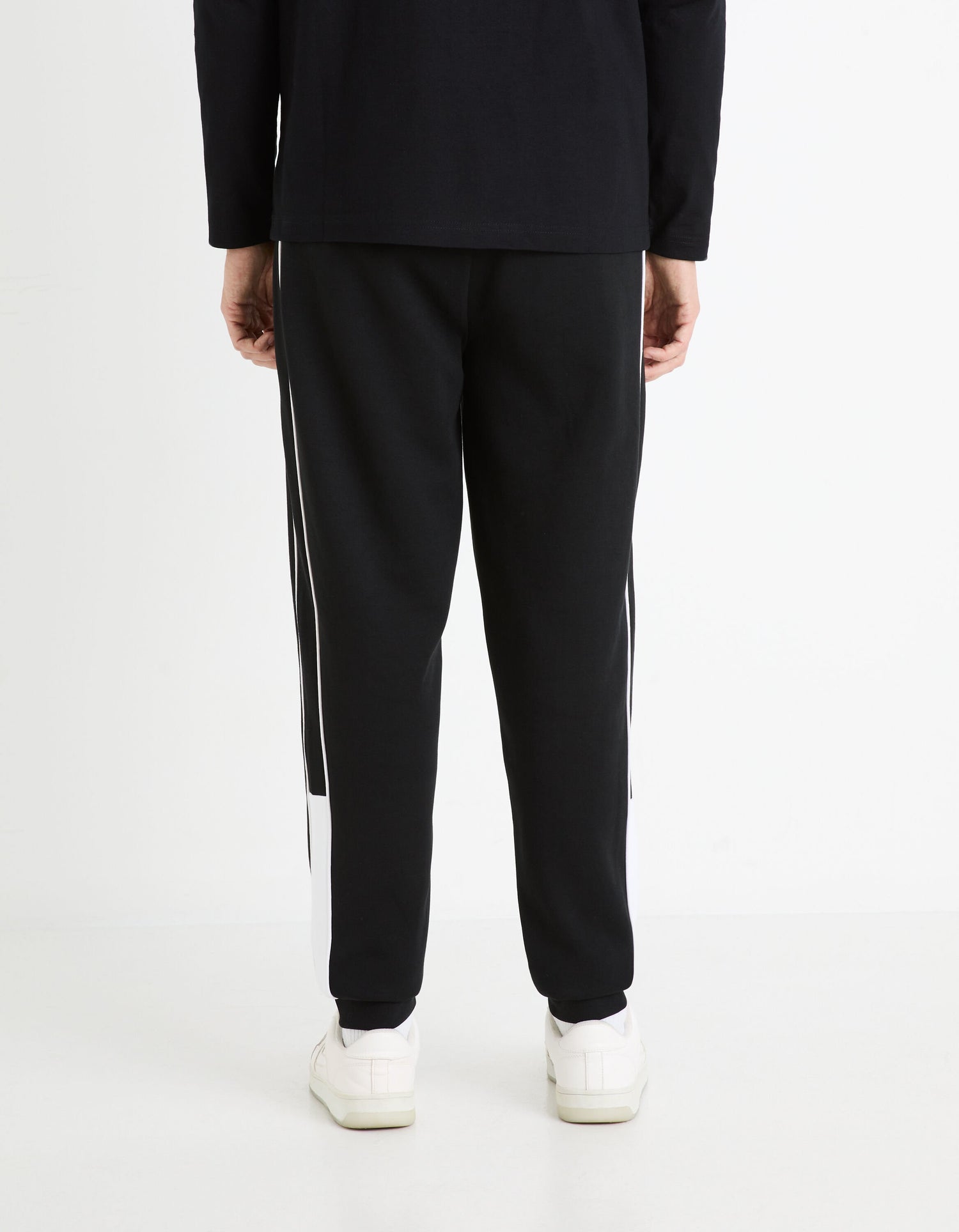 Jogging Pants_FOFADA_BLACK_04